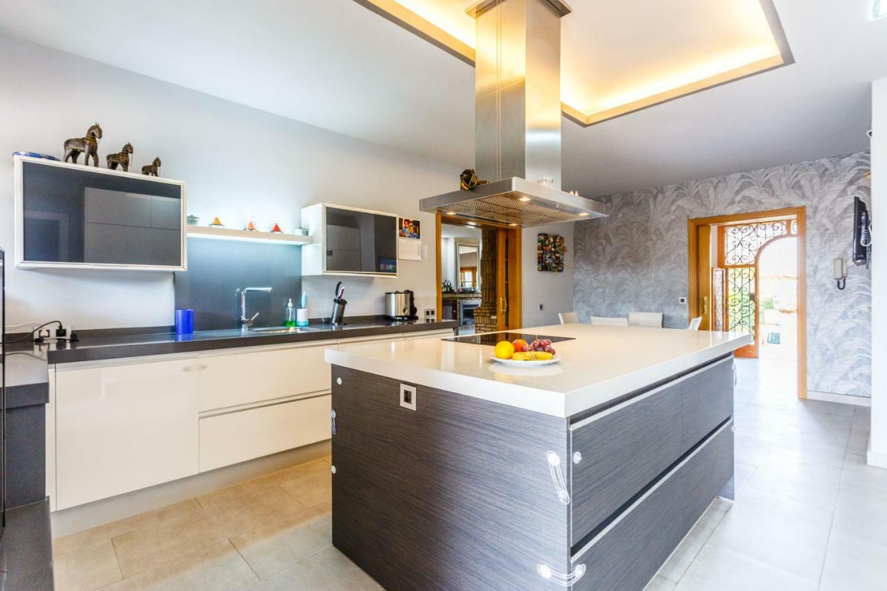 Divi Apartments Villa Reyes Mairena del Aljarafe Kültér fotó