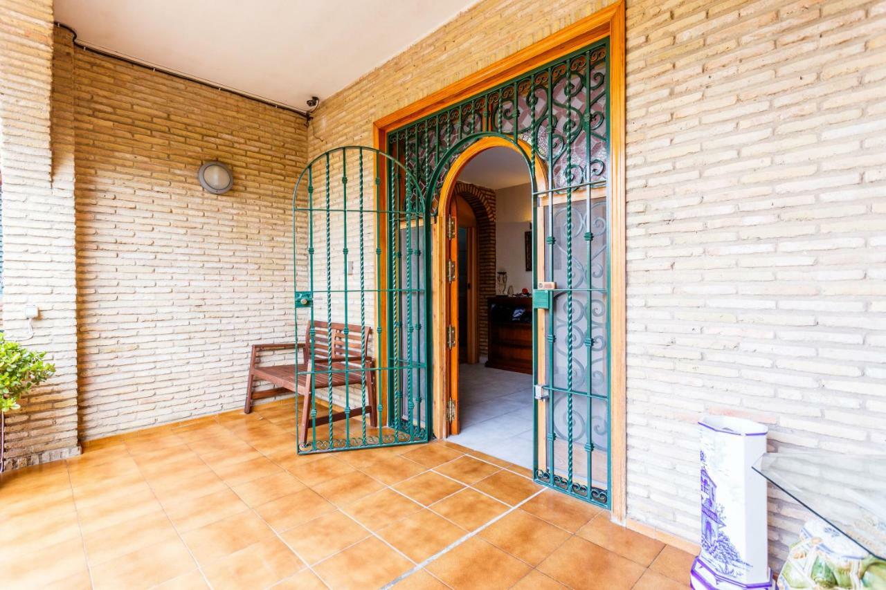 Divi Apartments Villa Reyes Mairena del Aljarafe Kültér fotó