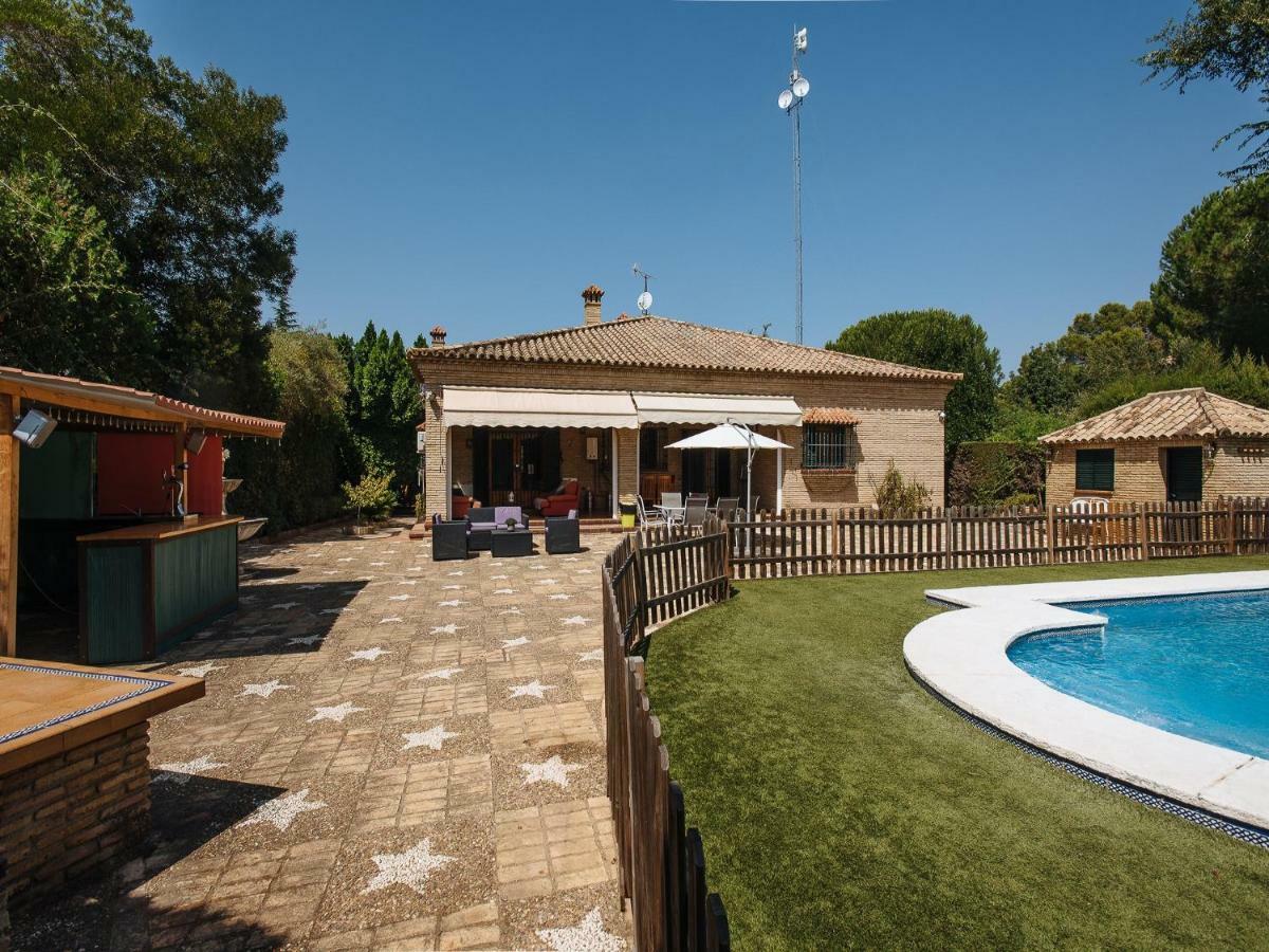 Divi Apartments Villa Reyes Mairena del Aljarafe Kültér fotó